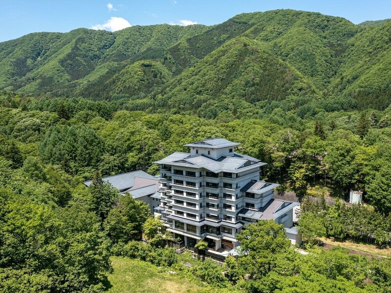 Гостиница Kamenoi Hotel Nikko Yunishigawa