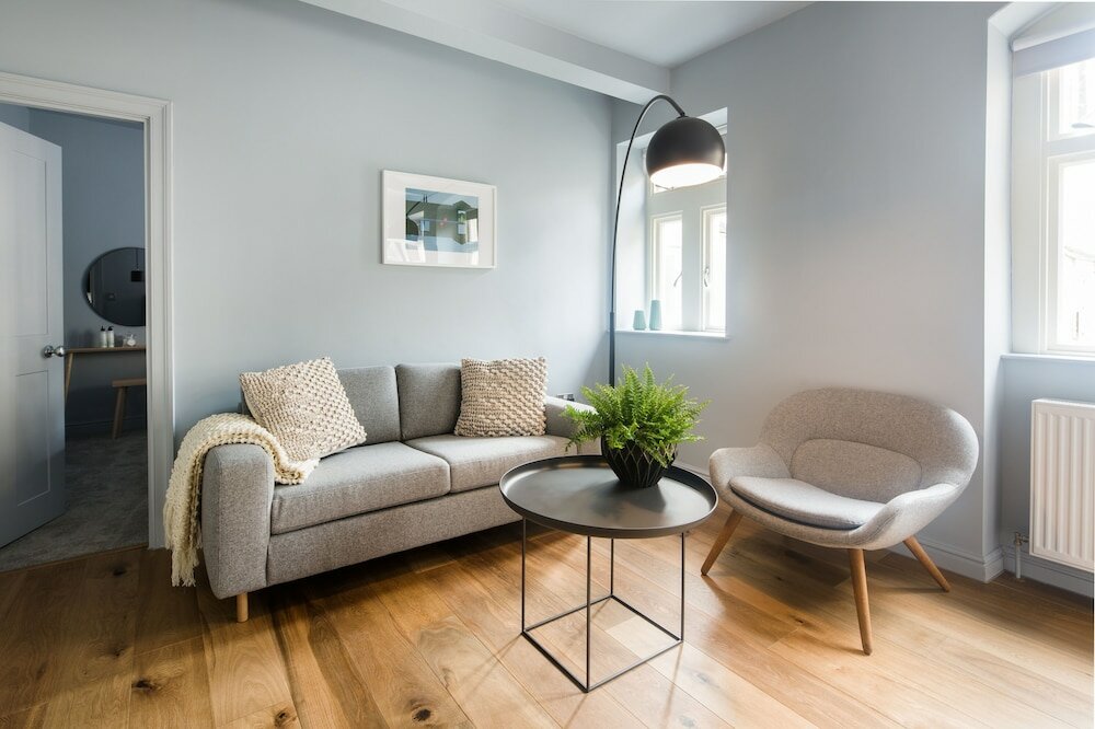 Фото Hiding Space - St Catherine's Hospital