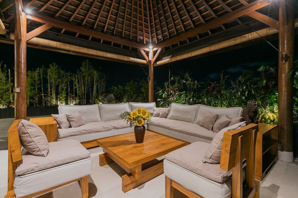 Фото Sri Laksmi Villa