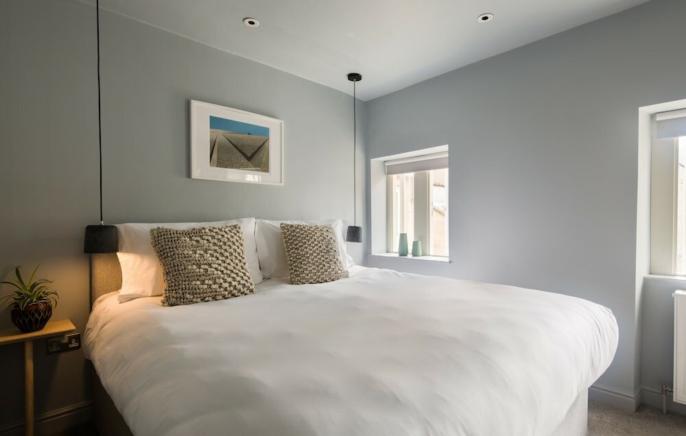 Фото Hiding Space - St Catherine's Hospital