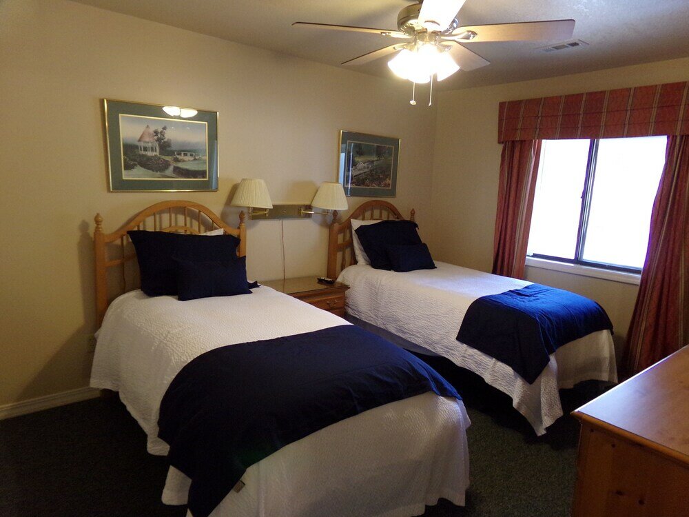 Фото Treetop Condominium