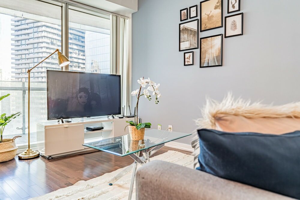 Фото The Bay Suites - Entertainment Dist