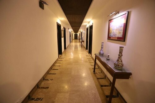 Гостиница City Centre Suites в Мултане