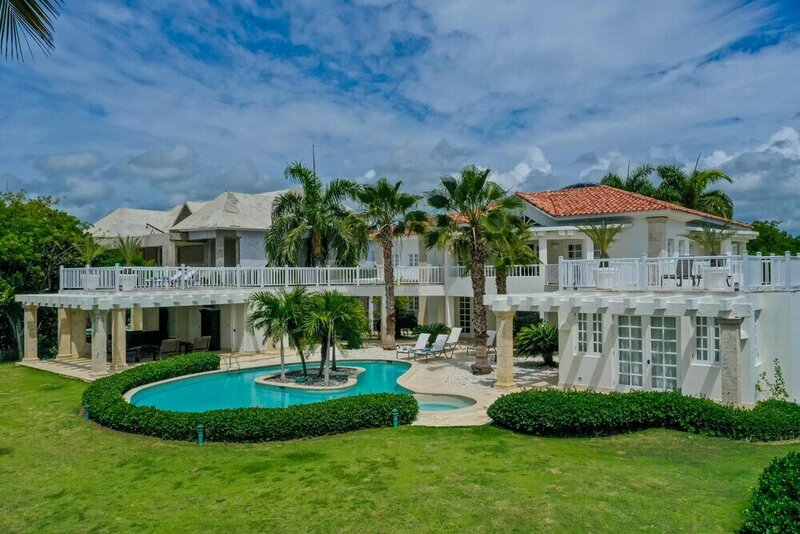 Гостиница Luxury 2 Levels Villa for Rent at Puntacana Resort Club - Chef Butler Maid Pool