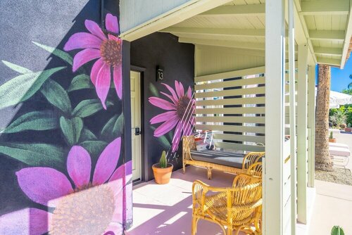 Гостиница Fleur Noire Hotel в Палм-Спрингс