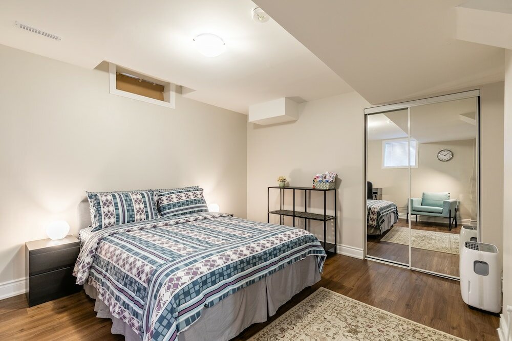 Фото Globalstay. Modern Family Basement in Mississauga