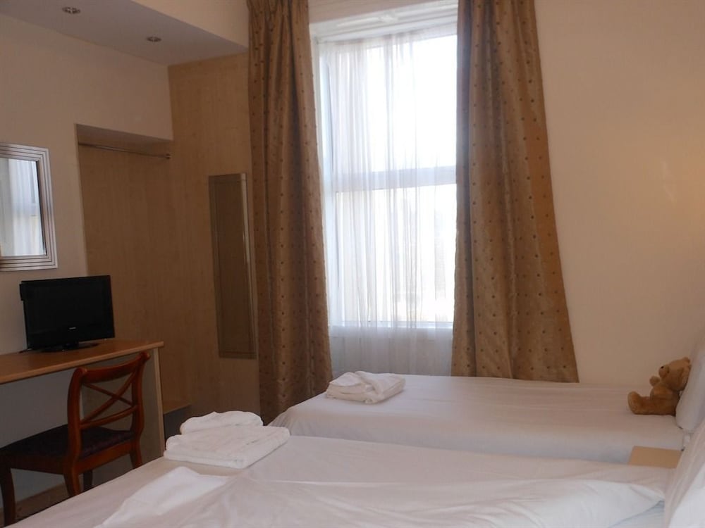 Фото The Kynance Hotel on Plymouth Hoe