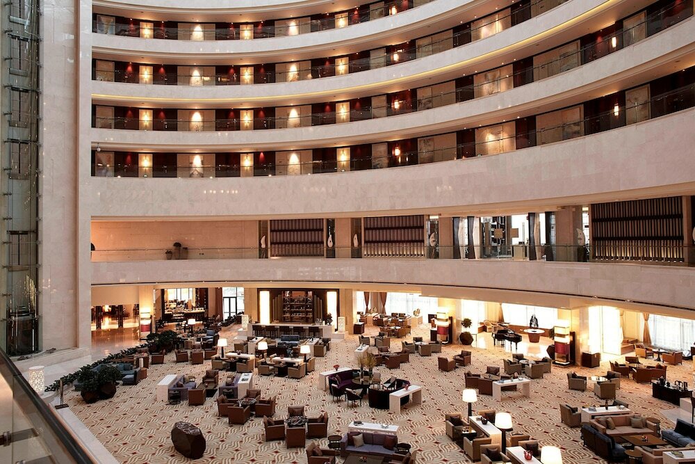 Фото Renaissance Tianjin Lakeview Hotel