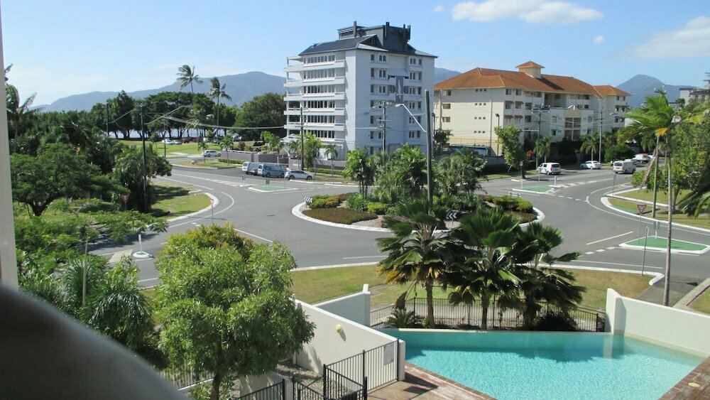Hotel Edge Apartments Cairns, Cairns, photo
