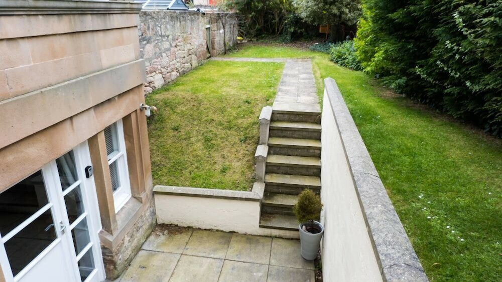 Фото Invernairne Guest House