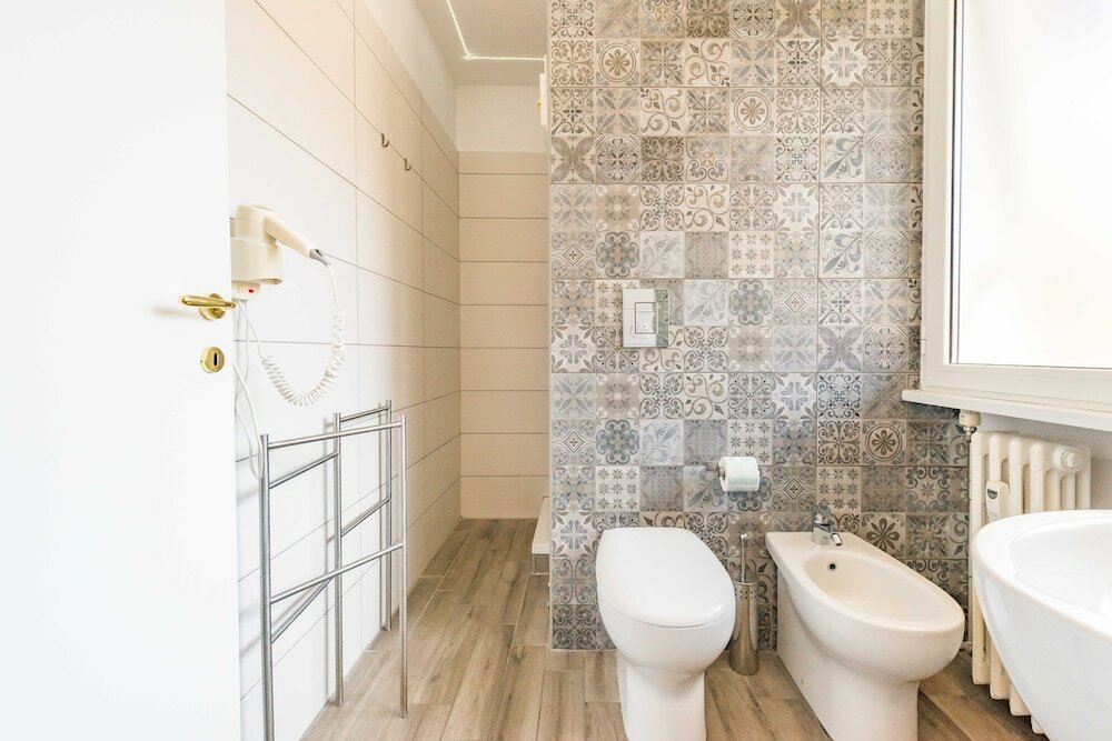 Фото Un Attimo a Roma B&b