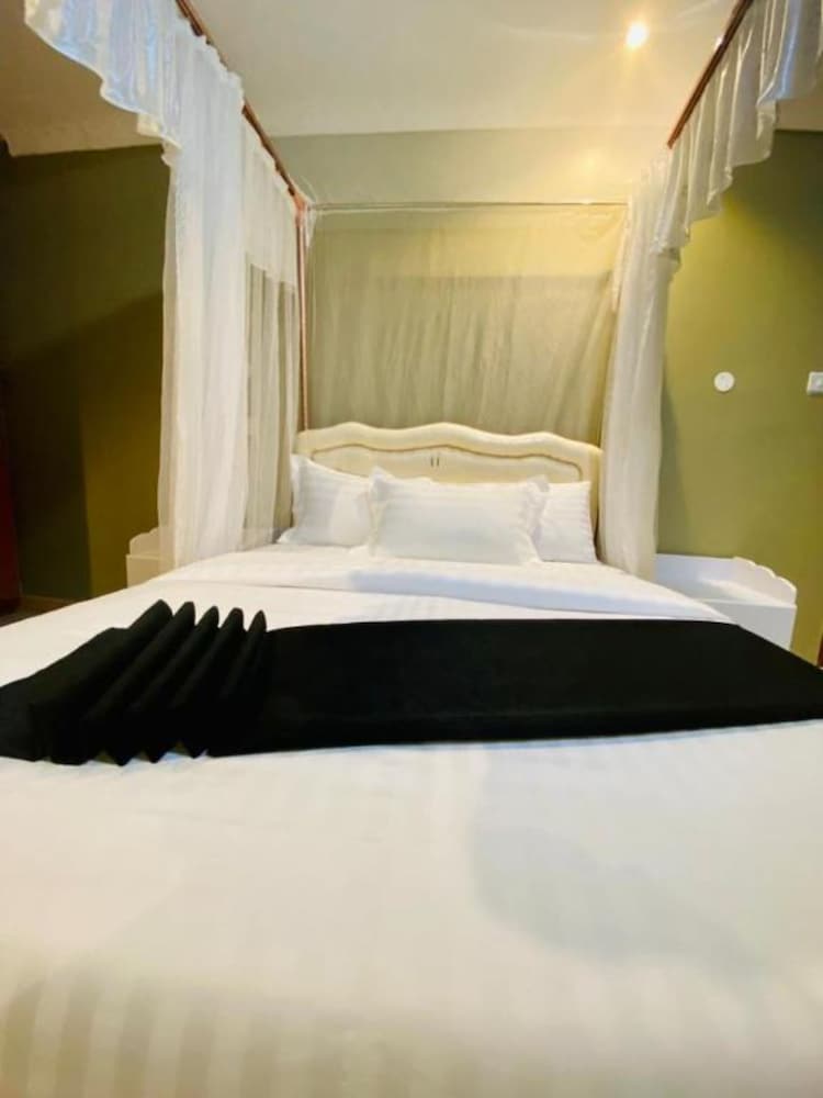 Фото Lishi Resort Hotel