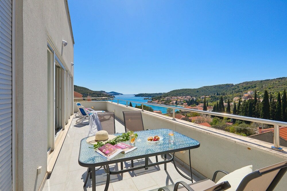 Фото Blue Bay Apartment