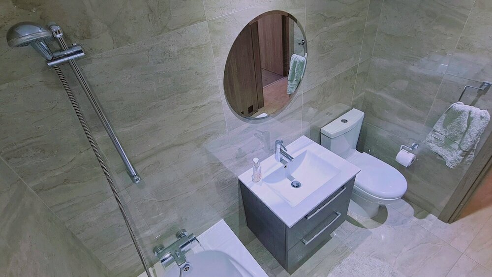 Фото Downtown Retreat by Stay Bnb