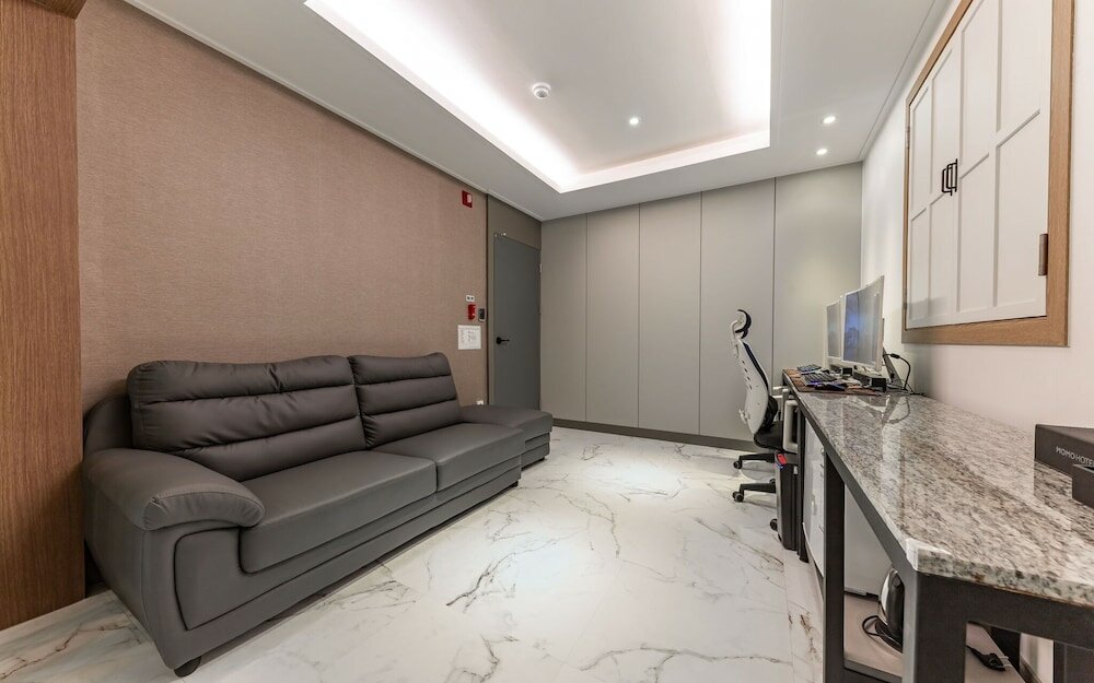 Фото Daejeon Yongjeon Momo