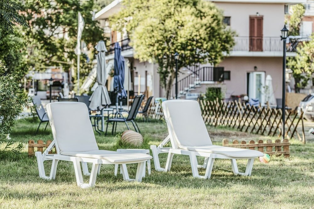 Фото Nikolouzos Sunny Estate