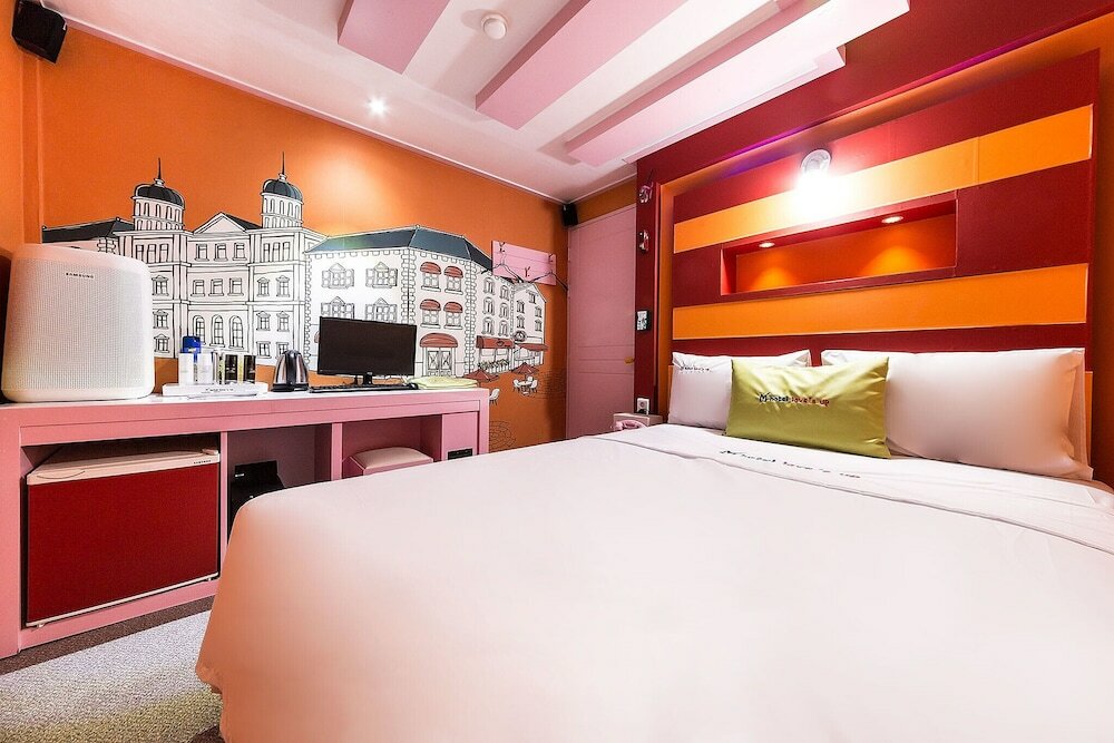 Фото отеля 2