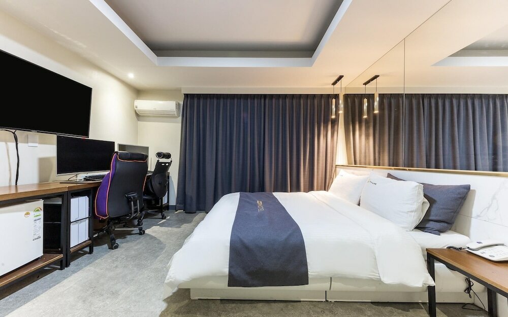 Фото Daejeon Look