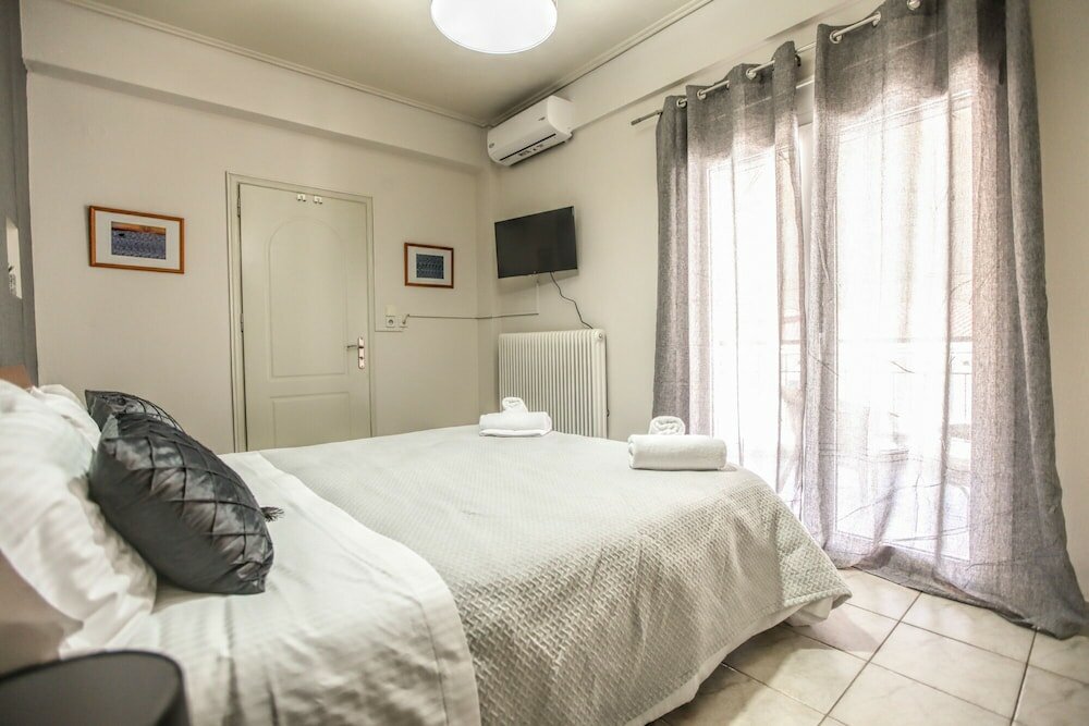 Фото Grand Meteora Central Luxury Apartment