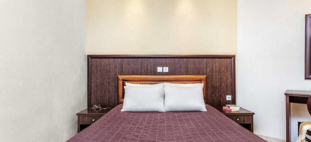 Фото Grand Platon Hotel