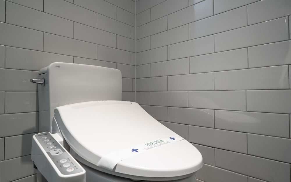 Фото Suwon City Hall Station Rose