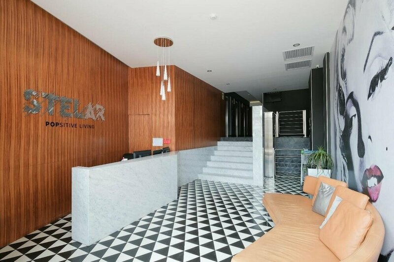 Гостиница Spectacular 3br 2ba Parking