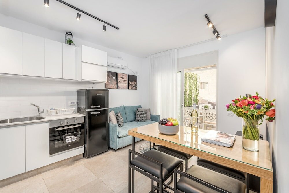 Фото Sea U Jerusalem Mahane Yehuda Apartment Hotel