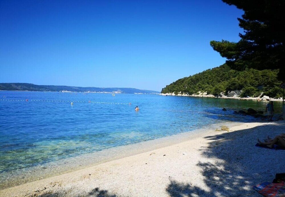 Фото Dragi - Great Location & Comfortable - Sa1