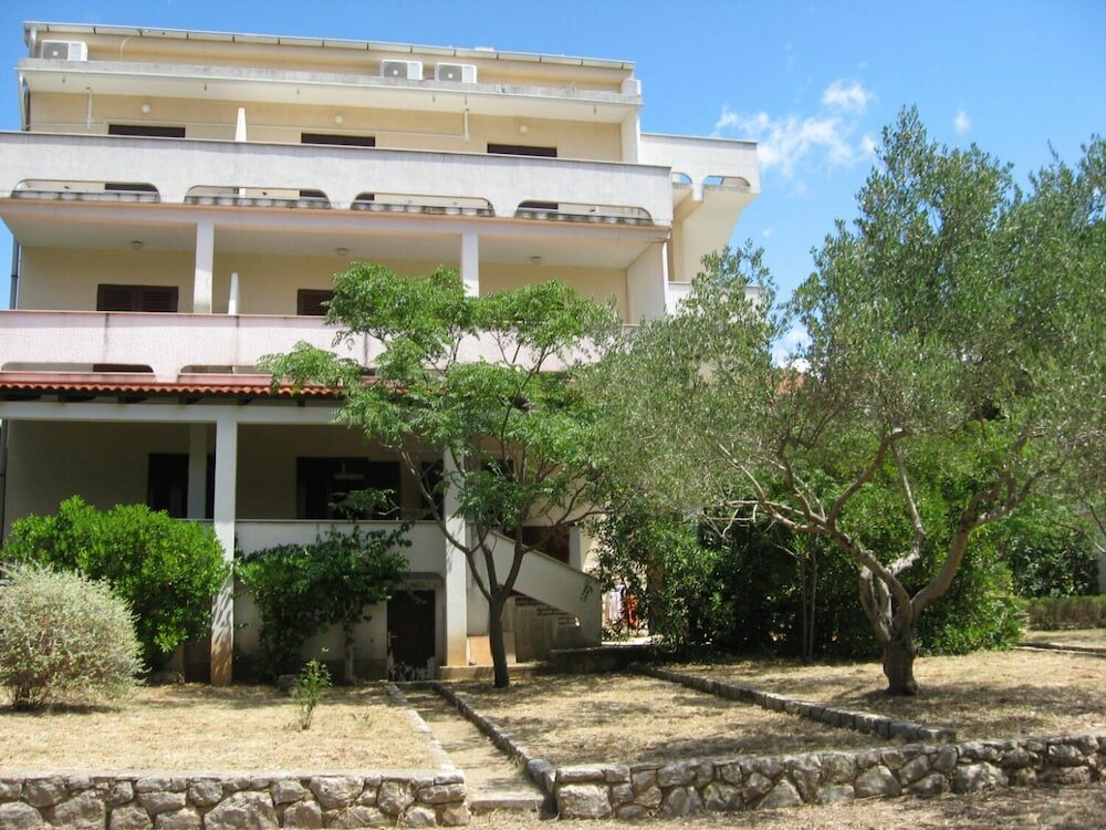 Фото Nives - Great Location - A1