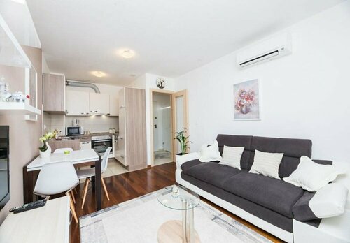 Гостиница Bosiljka-comfortable and Modern - A1 в Сплите