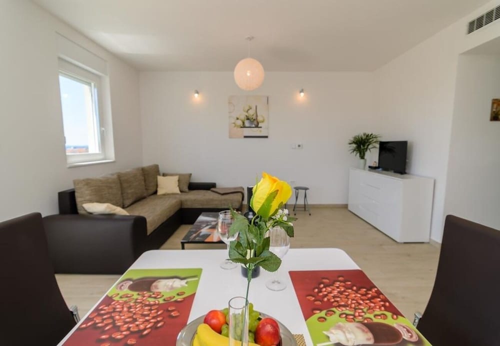 Фото Mali Princ - Modern and Comfortable - A3