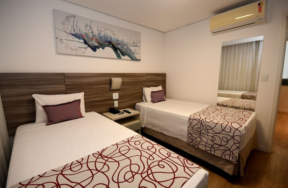 Фото IT Itabira Hotel