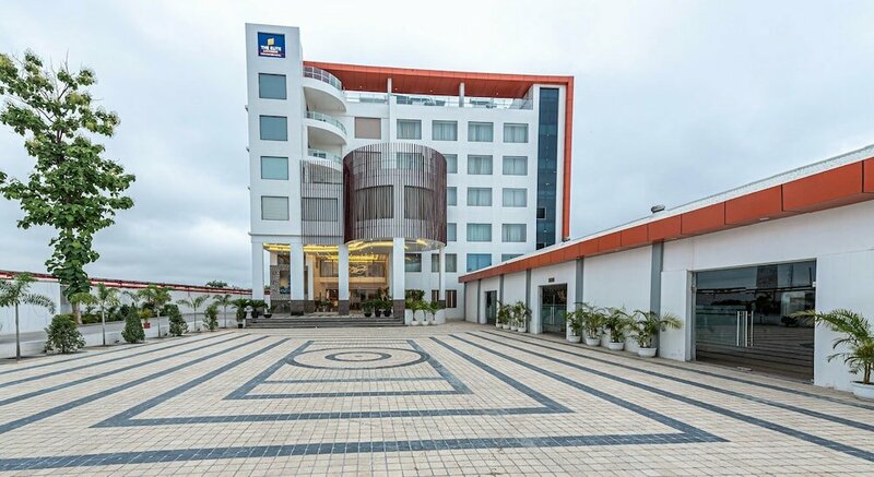 Гостиница The Elite Lucknow