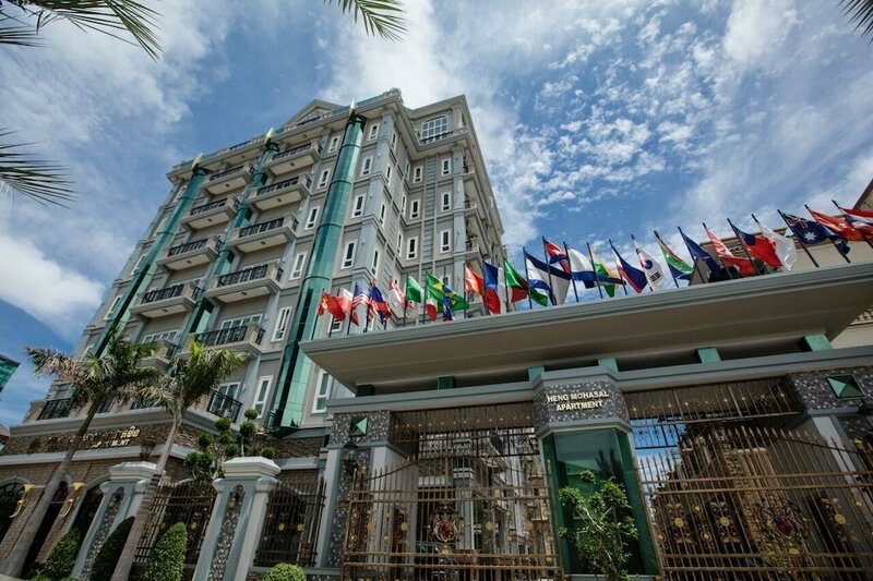 Гостиница Heng Mohasal Apartment в Пномпене