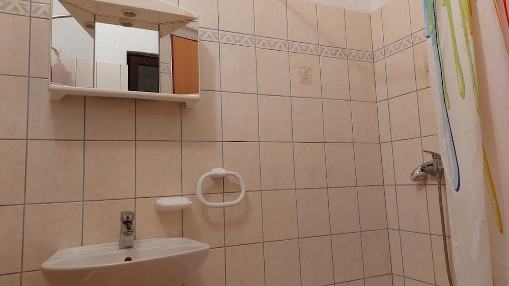 Фото Jase - 30 m From Beach - Sa3