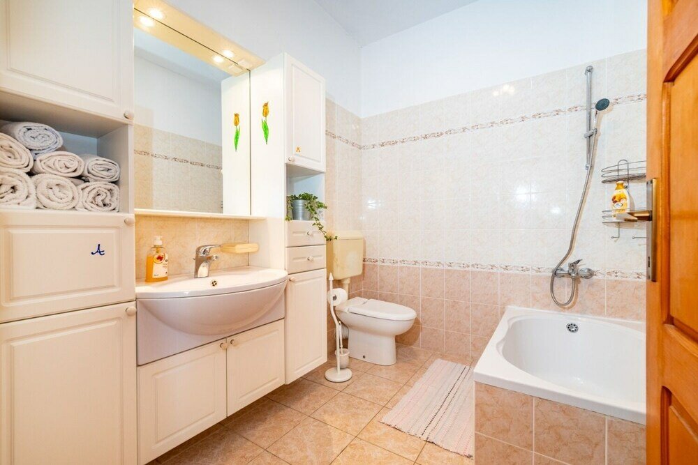 Фото Bari - 140 m From Beach - A3