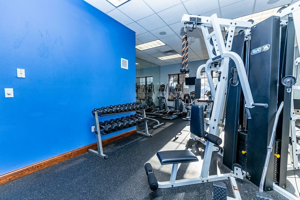 Фото Contemporary 4 Bed 3 Bath Town Home With Upgrades, Private Pool i Close to Disney, Shopping