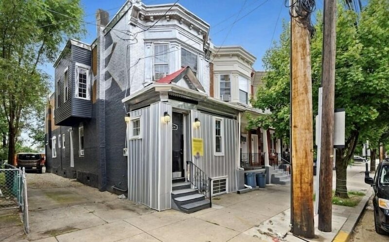 Гостиница Stylish 4 bedroom home near Philadelphia