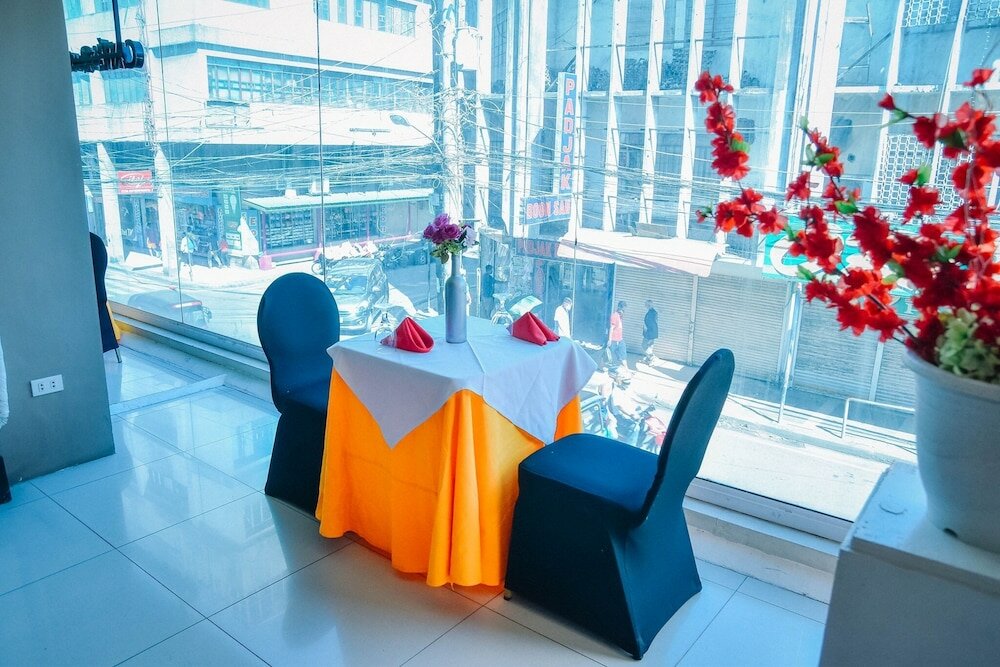 Фото Marcian Business Hotel