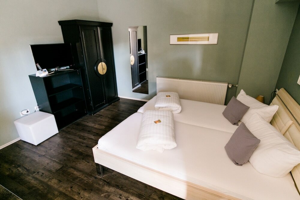 Фото Burgers Hotel