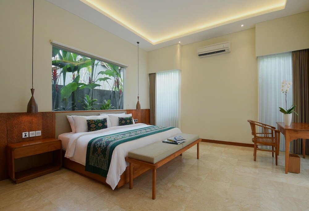 Фото Japa Suites & Villas