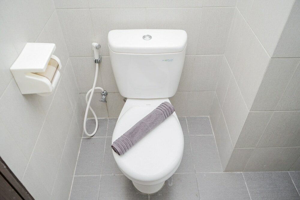 Фото Spacious And Wonderful 1Br Tamansari Bintaro Mansion Apartment