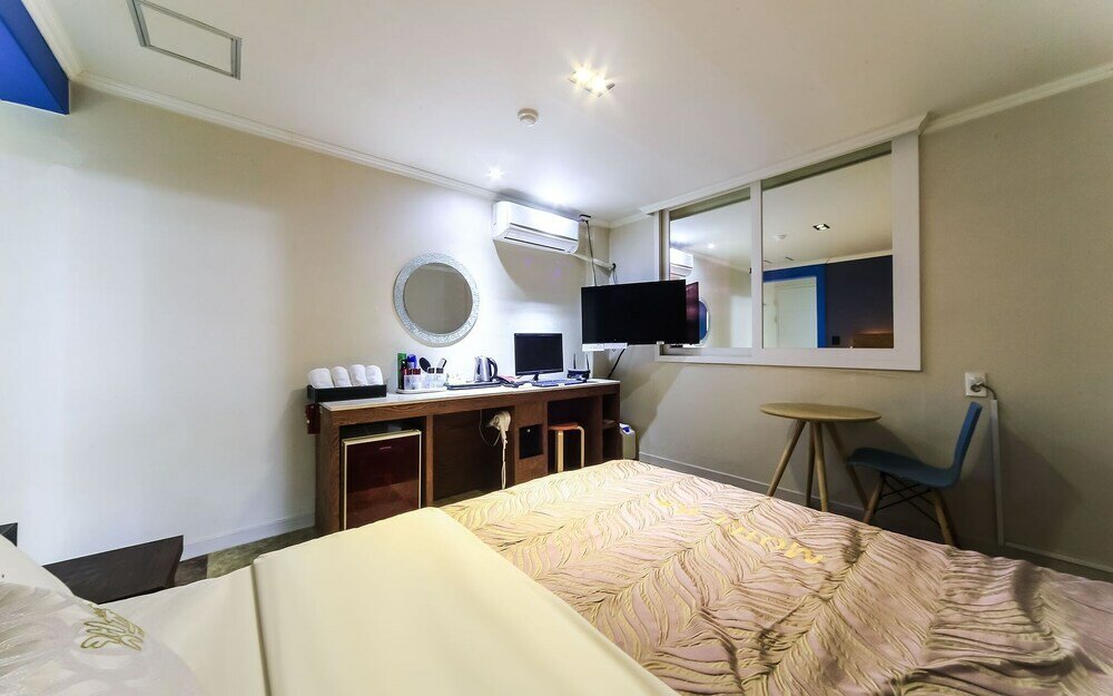 Фото Busan Gupo Cats