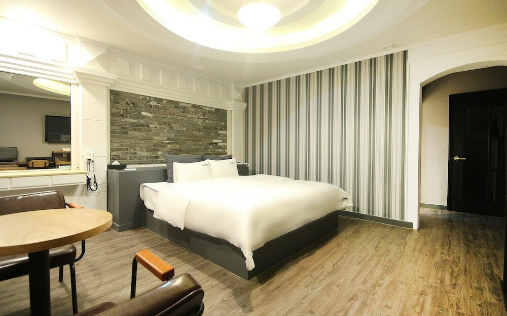 Фото Yangsan Bukbudong Insta Hotel