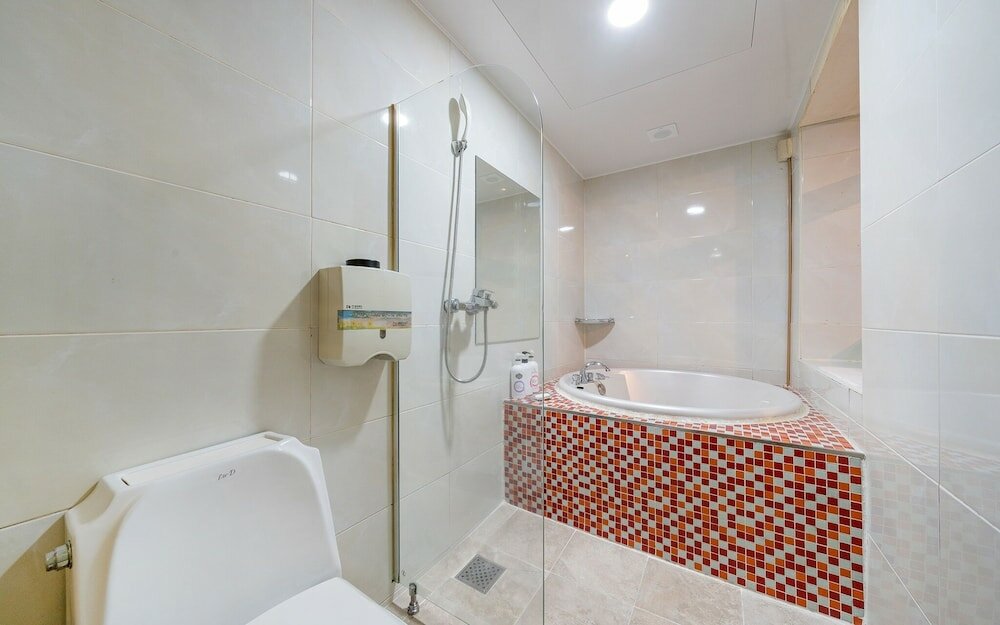 Фото Incheon Red Dragonfly Hotel