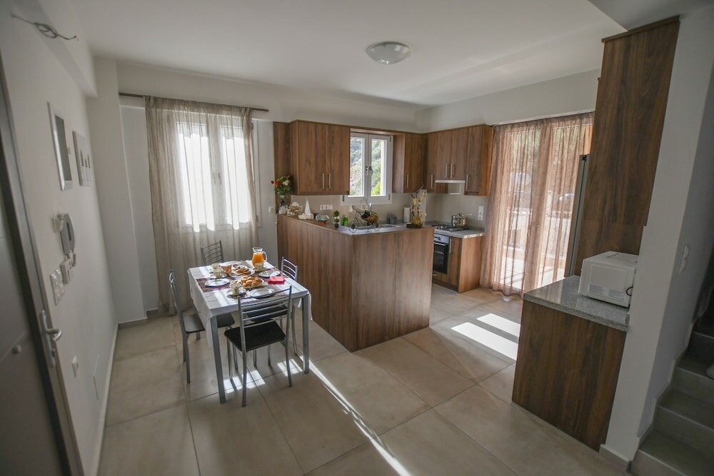 Фото Orama Apartment