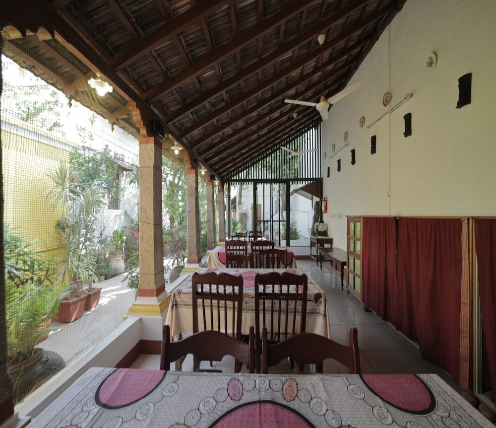 Фото Dumas Guest House