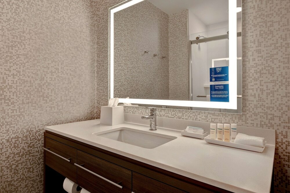 Фото Home2 Suites by Hilton Lincolnshire Chicago