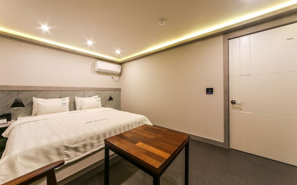 Фото Ulsan Mugeodong With