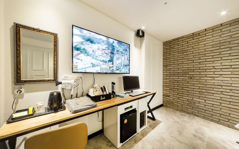 Фото Suwon Johnny B